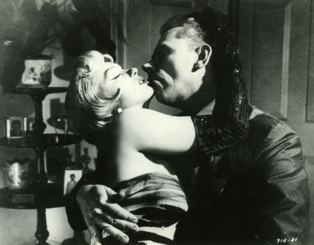 Marilyn Monroe And Tom Ewell In A Film Scene