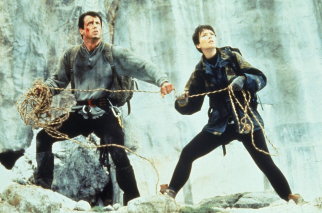 FILM: "CLIFFHANGER" (1993) SYLVESTER STALLONE