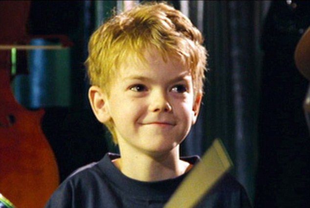 Thomas Brodie Sangster in Love Actually
