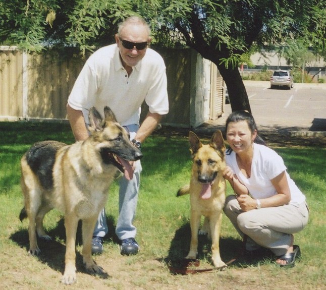 **HOLD FOR EXLC** Gene Hackman and his wife Betsy Arakawa with their two dogs, Maisie and Roscoe who was meeting the family for the first time in Phoenix, Arizona in 2007. The actor can be seen holding onto Maisie who was adopted from the same animal rescue Southwest German Shepherd Rescue in 2005.
