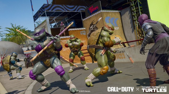 Call of Duty Teenage Mutant Ninja Turtles standing back to back against soldiers