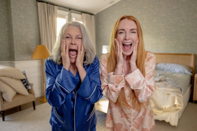 (L-R) Jamie Lee Curtis as Tess Coleman and Lindsay Lohan as Anna Coleman in Freakier Friday