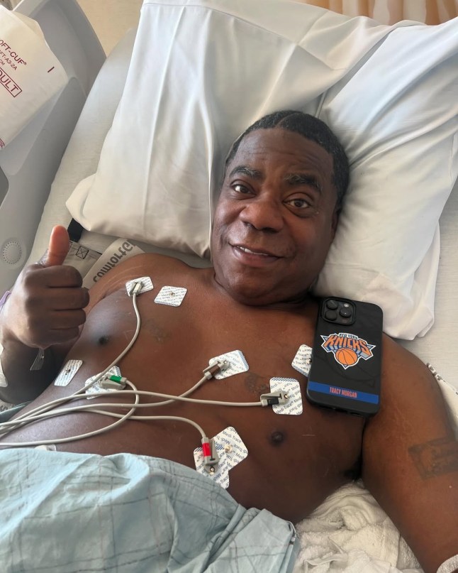 Tracy Morgan tracymorgan 1h Thank you for all your concern! I?m doing ok now and doctors say it was food poisoning. Appreciate my MSG family for taking such good care of me and I need to shout out the crew that had to clean that up. Appreciate you! More importantly, the Knicks are now 1-0 when I throw up on the court so maybe I?ll have to break it out again in the playoffs #goknicks