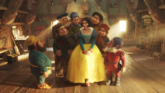 Rachel Zegler plays Snow White in Disney's remake of "Snow White," which will be released in 2025. Owner MOL Published Images Properties rgb, JPEG, 8.2M (69.3M), 6561w x 3691h, 72 x 72 dpi Provider Walt Disney Studios
