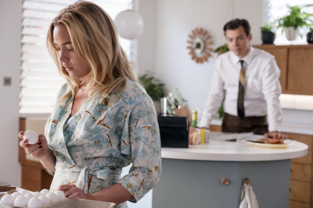 No Merchandising. Editorial Use Only. No Book Cover Usage. Mandatory Credit: Photo by Warner Bros/Everett/REX/Shutterstock (14208417dw) DON'T WORRY DARLING, from left: Florence Pugh, Harry Styles, 2022. ph: Merrick Morton /? Warner Bros. / Courtesy Everett Collection Everett Collection - 2022