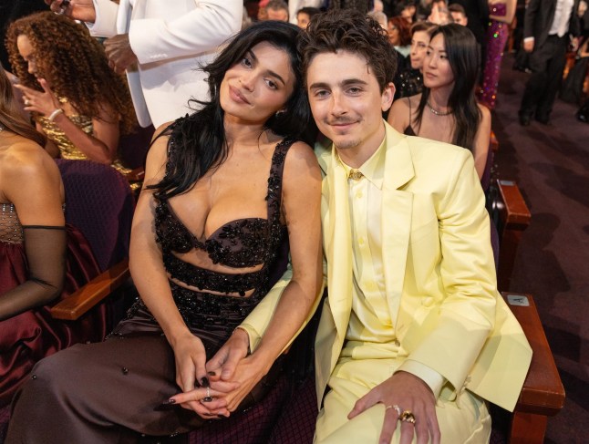 Hollywood, CA - The 97th Annual Academy Awards - GVs of Audience at the Dolby Theatre. Pictured: Timothee Chalamet and Kylie Jenner BACKGRID USA 2 MARCH 2025 BYLINE MUST READ: The Grosby Group / BACKGRID USA: +1 310 798 9111 / usasales@backgrid.com UK: +44 208 344 2007 / uksales@backgrid.com *UK Clients - Pictures Containing Children Please Pixelate Face Prior To Publication*