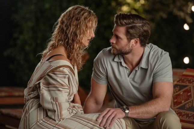 No Merchandising. Editorial Use Only. No Book Cover Usage. Mandatory Credit: Photo by Netflix/Everett/REX/Shutterstock (14736159h) LONELY PLANET, from left: Laura Dern, Liam Hemsworth, 2024. ph: Anne Marie Fox / ? Netflix / Courtesy Everett Collection Lonely Planet - 2024