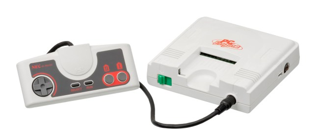 PC Engine controller and console