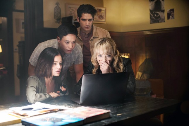 No Merchandising. Editorial Use Only. No Book Cover Usage. Mandatory Credit: Photo by Universal/Everett/REX/Shutterstock (14266241e) TRUTH OR DARE, (aka BLUMHOUSE'S TRUTH OR DARE), from left: Lucy Hale, Hayden Szeto, Tyler Posey, Violett Beane, 2018. ph: Peter Iovino /? Universal Pictures /Courtesy Everett Collection Truth or Dare - 2018