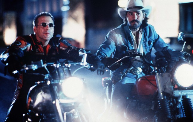 Editorial use only. No book cover usage. Mandatory Credit: Photo by Hartley/Krisjair/Laredo/Kobal/REX/Shutterstock (5879906l) Mickey Rourke, Don Johnson Harley Davidson and The Marlboro Man - 1991 Director: Simon Wincer Hartley/Krisjair/Laredo USA Scene Still Action/Adventure Harley Davidson et l'homme aux santiags