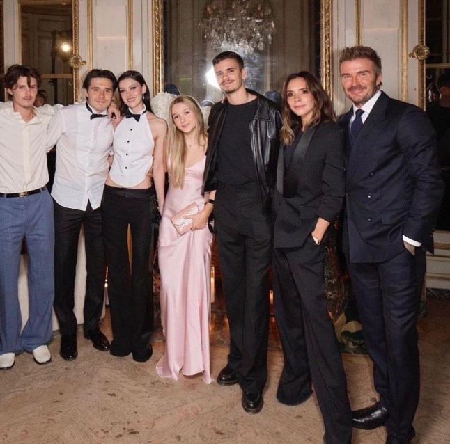 Victoria Beckham Instagram 28 September 2024 Paris Fashoin Week David Cruz Brooklyn Nicola Peltz Romeo Harper Always there to support me? I love you all so much!! Kisses @davidbeckham @brooklynpeltzbeckham @romeobeckham @cruzbeckham @nicolaannepeltzbeckham #HarperSeven xxx